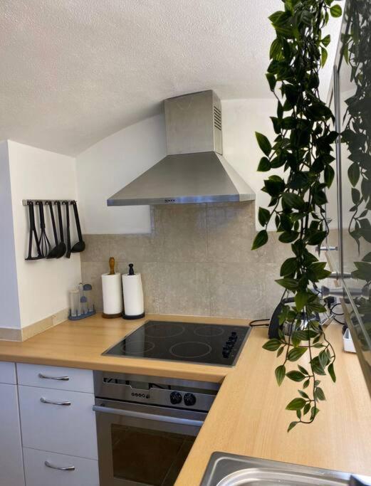 Spacious Flat In The Most Desirable Area Of Londra Exterior foto