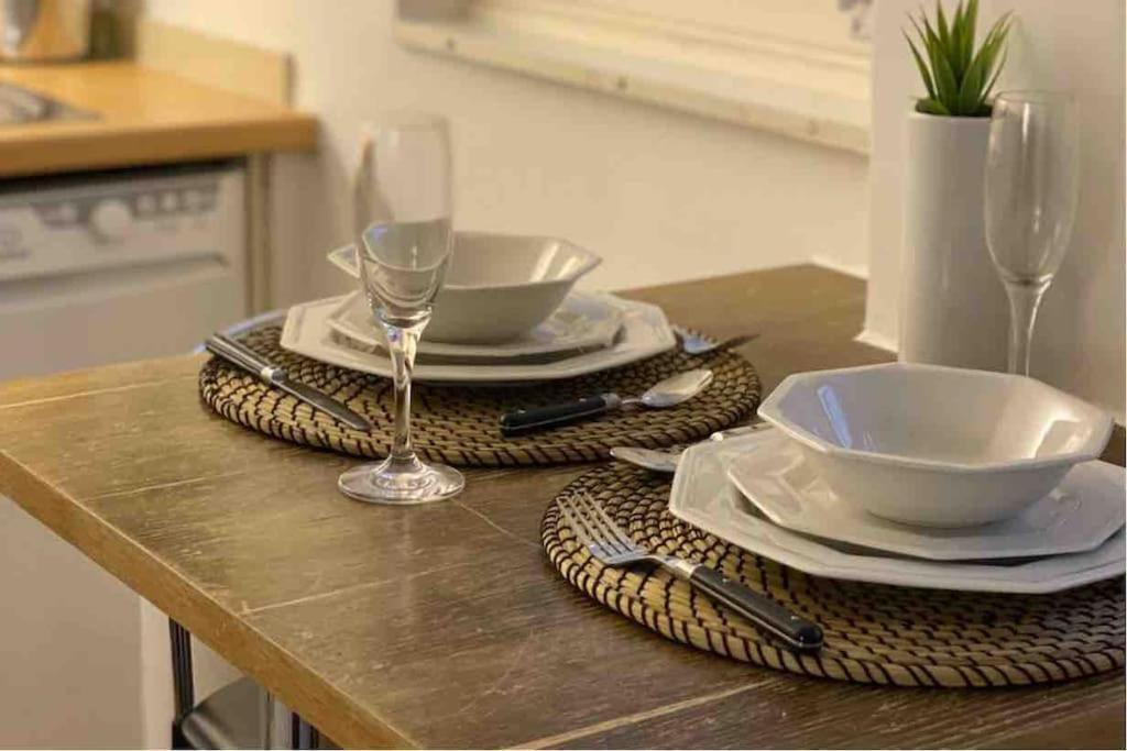 Spacious Flat In The Most Desirable Area Of Londra Exterior foto