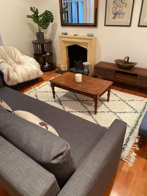 Spacious Flat In The Most Desirable Area Of Londra Exterior foto