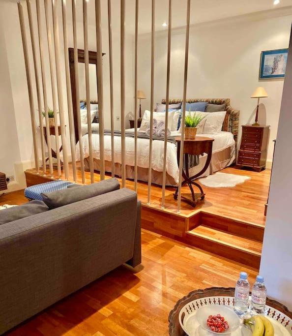 Spacious Flat In The Most Desirable Area Of Londra Exterior foto